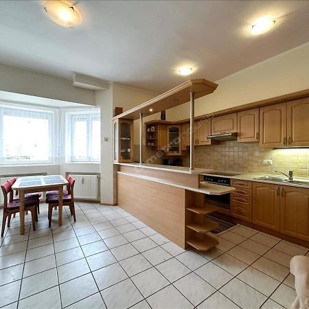 Glos Mew Apartment Kolobrzeg Exterior photo